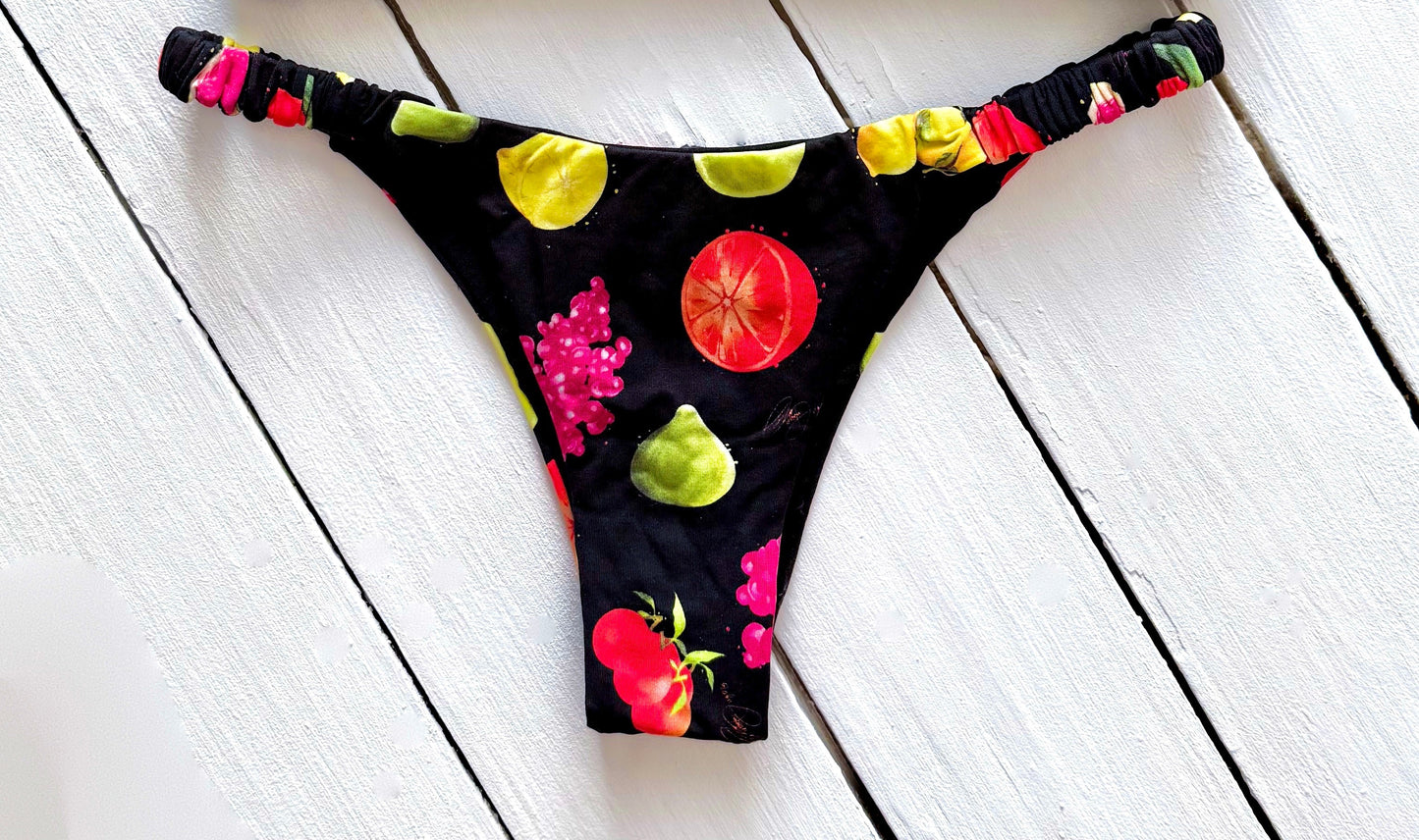 Modello Claudia - Brasiliana Tropical scrunchies