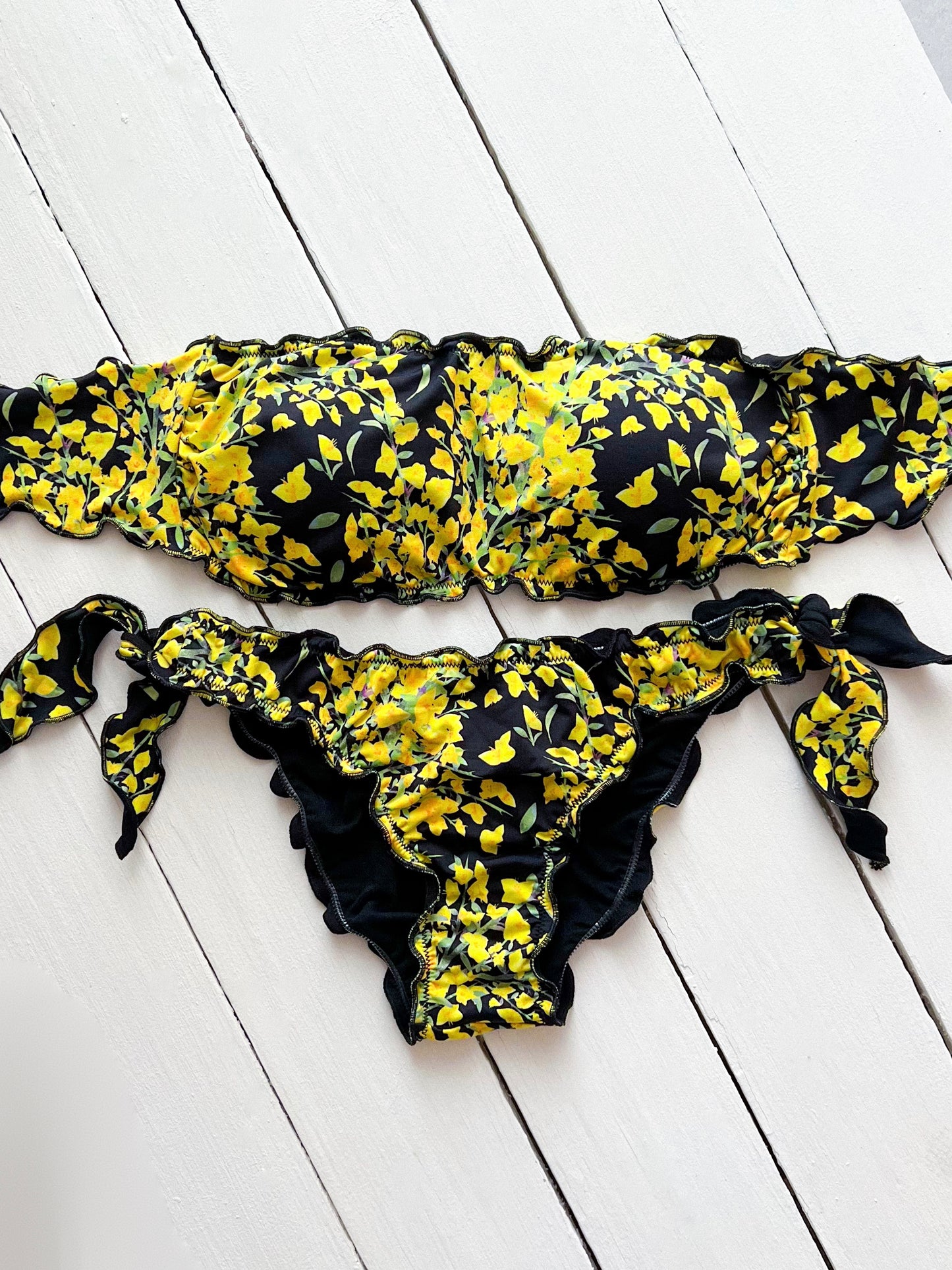 Modello Virginia- Ginestre fru fascia