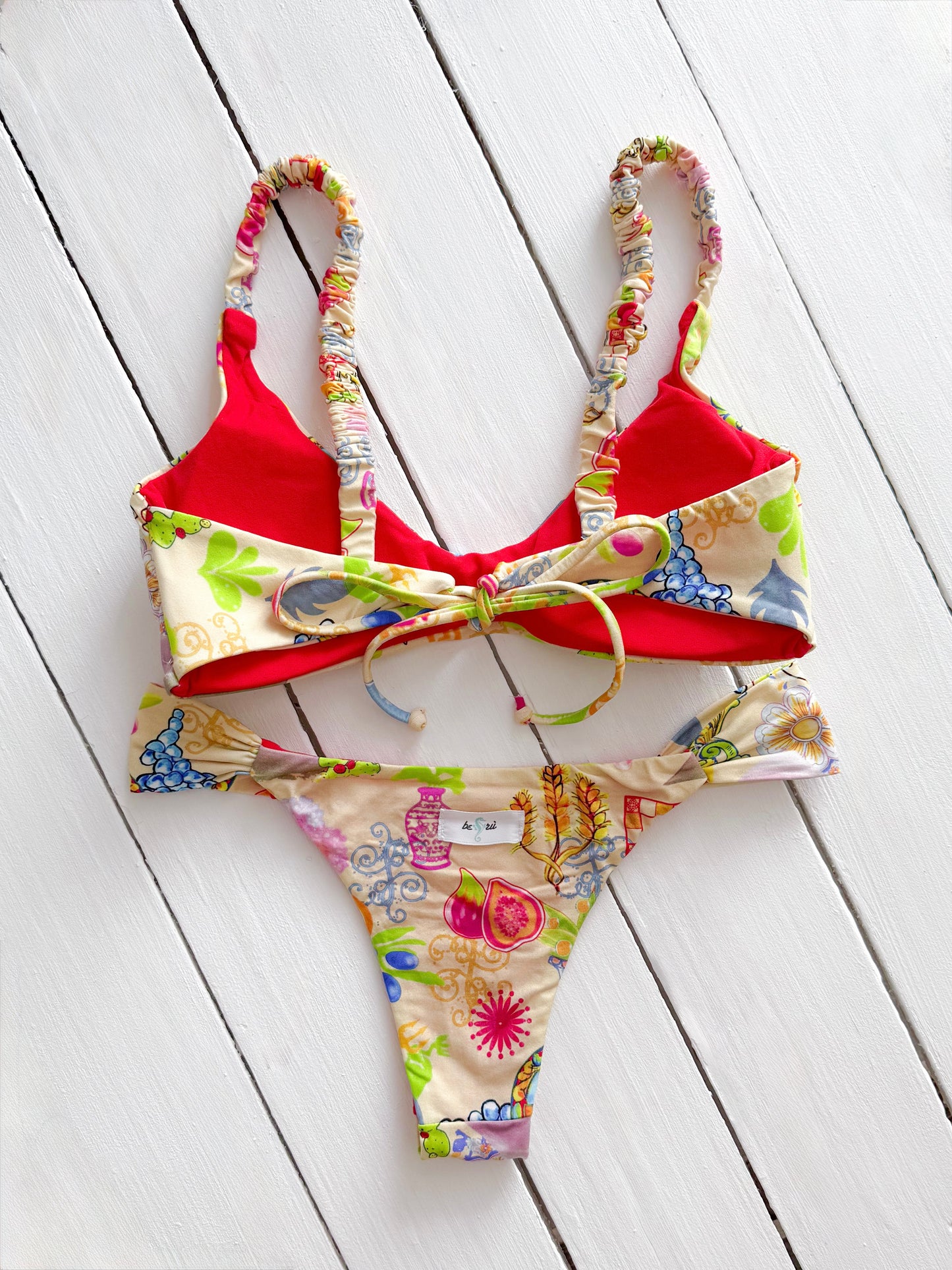 Modello Bea - Sicilia scrunchies