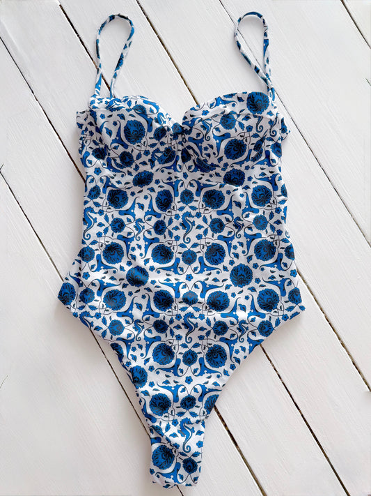 Modello Perla - Maioliche intero