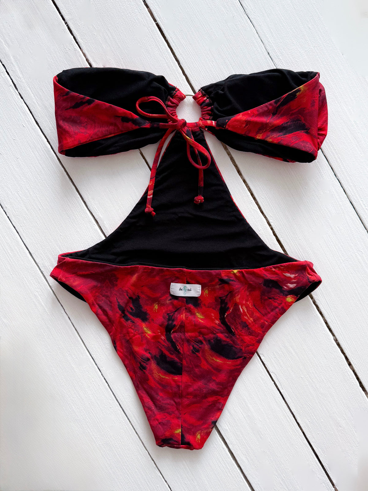 Modello Wikini Modello Emma - Lava – Befrù Bikini Style